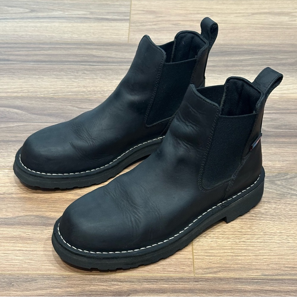 Danner Men’s Bull Run Chelsea 6” Boot in Black - Size 10.5